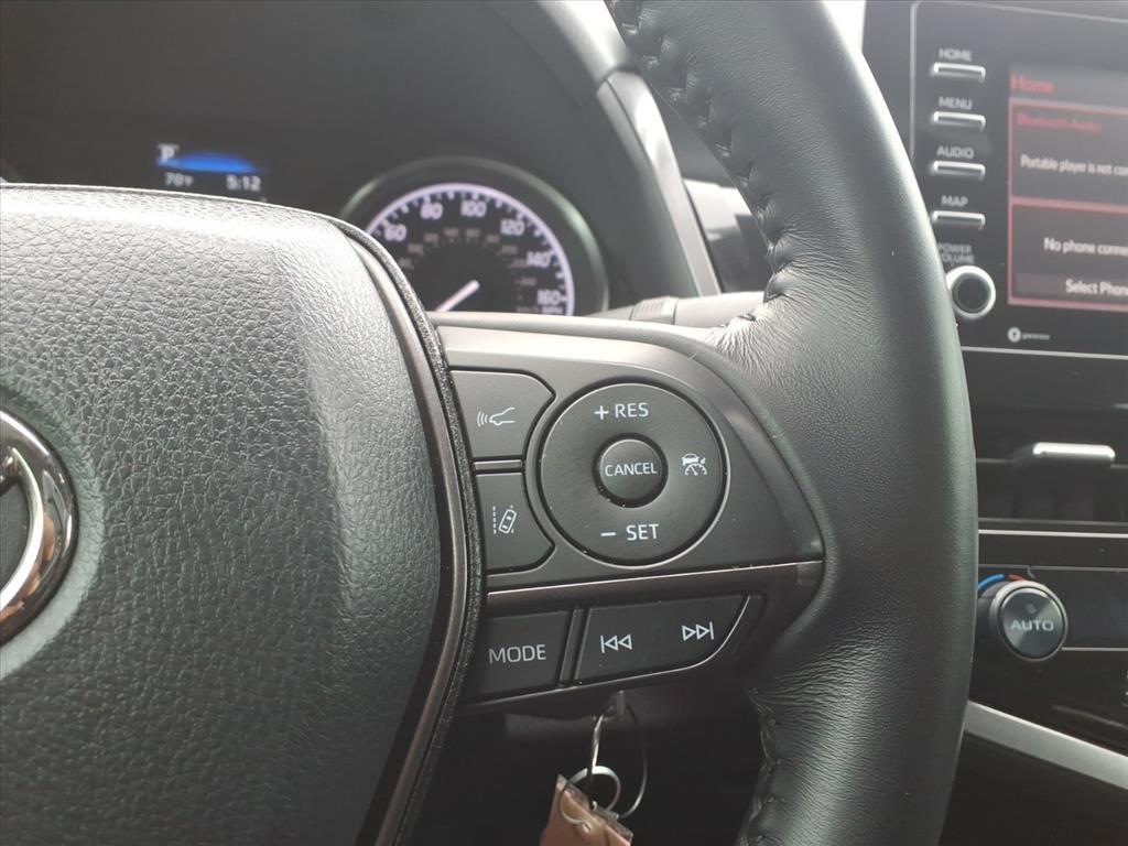 2023 Toyota Camry SE photo 17