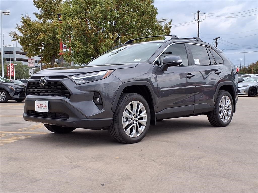 2025 Toyota RAV4 XLE Premium's photo