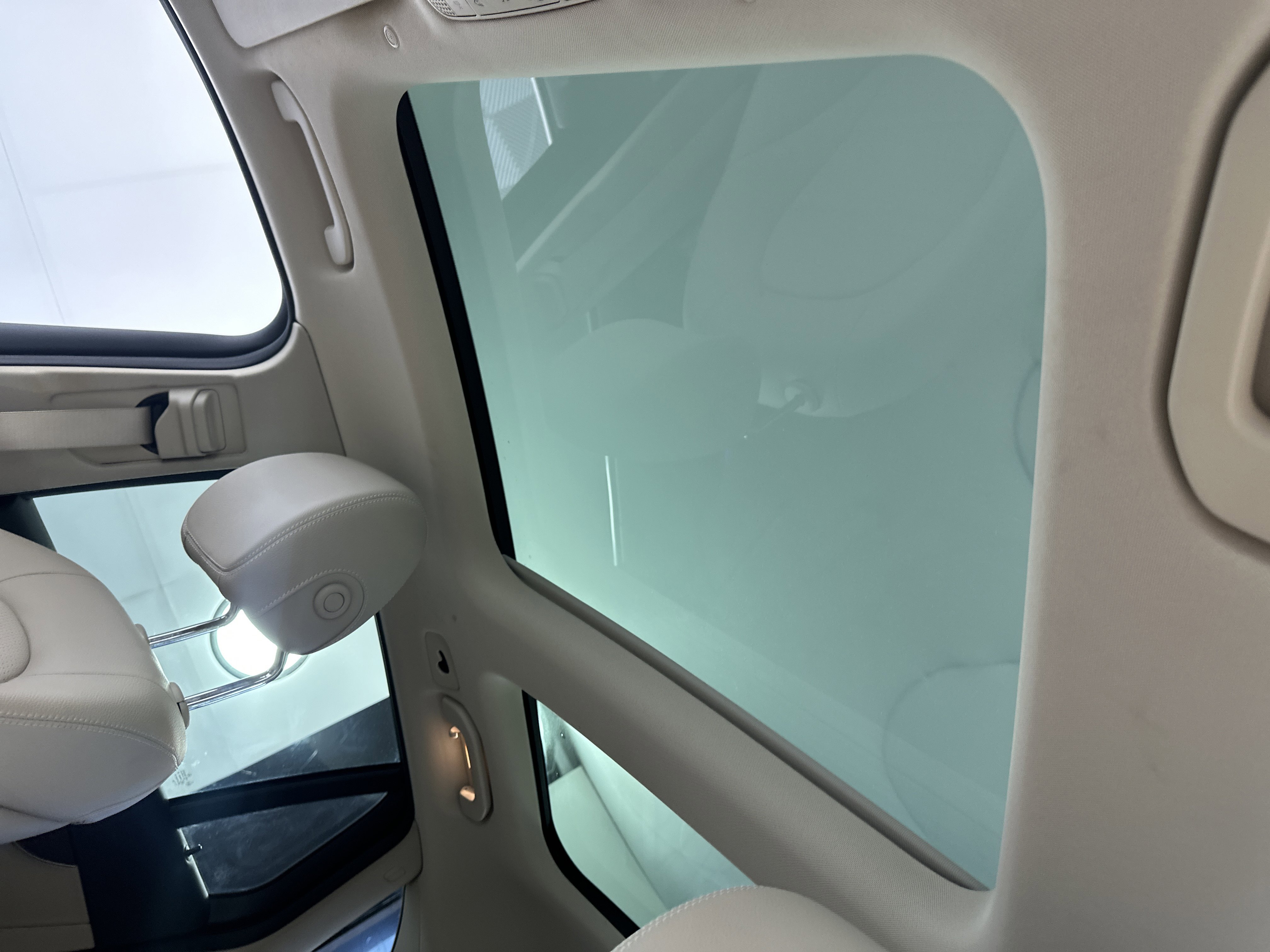 2022 Mercedes Benz GLC 300 4MATIC photo 3