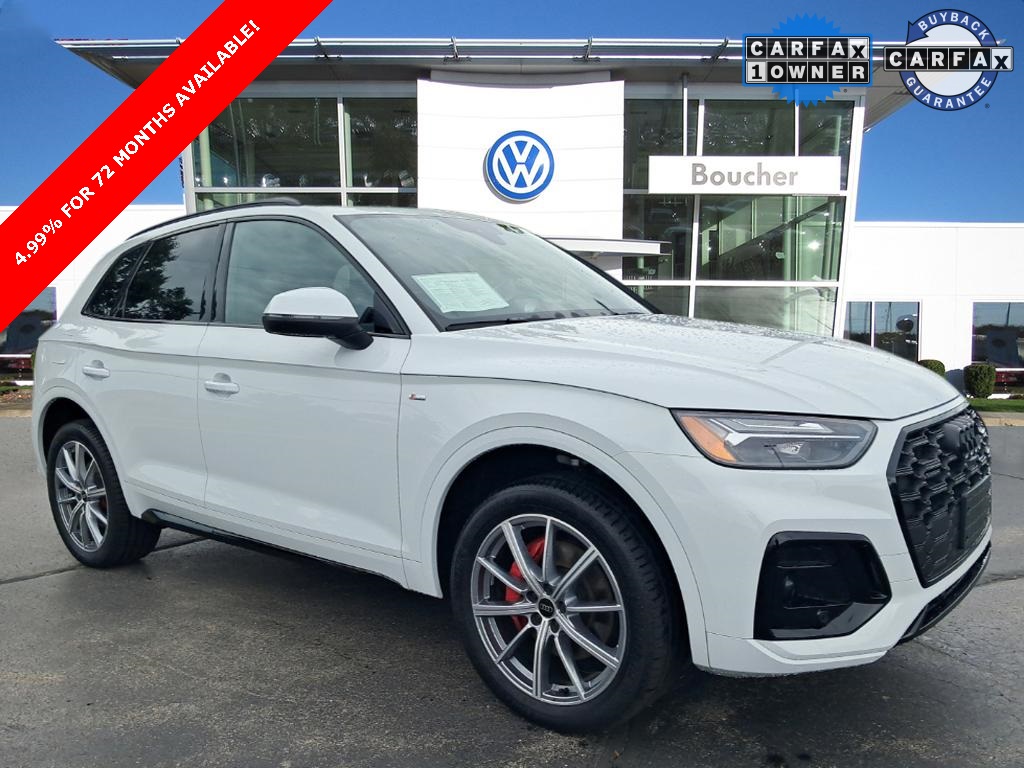 2024 Audi Q5 Premium Plus's photo