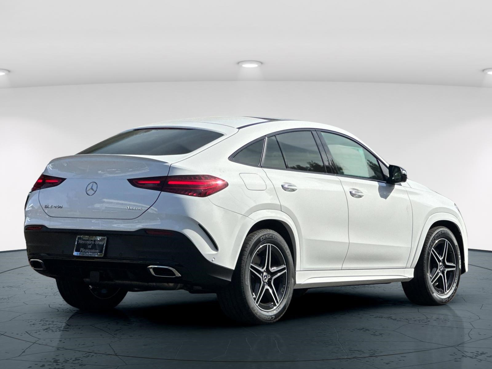 2026 Mercedes Benz GLE 450 Coupe photo 4