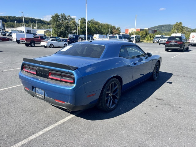 2022 Dodge Challenger R/T photo 7