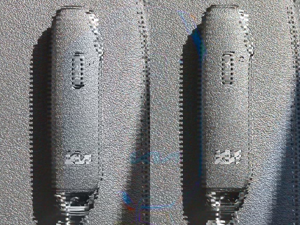 2025 Kia Seltos SX photo 27