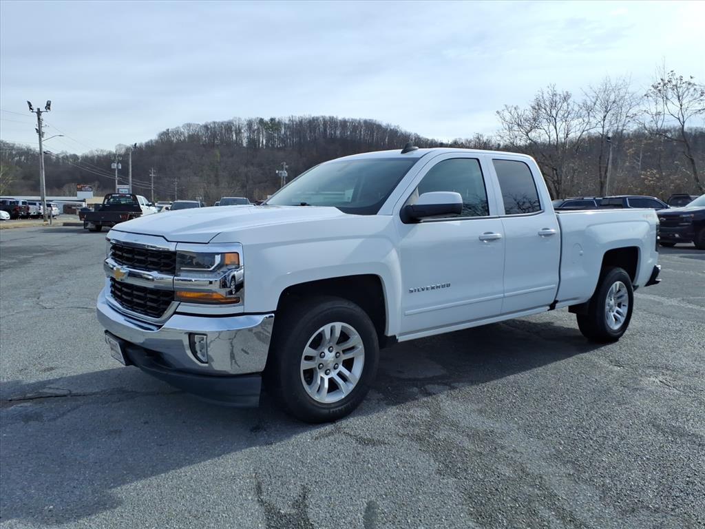 2017 Chevrolet Silverado 1500 LT's photo