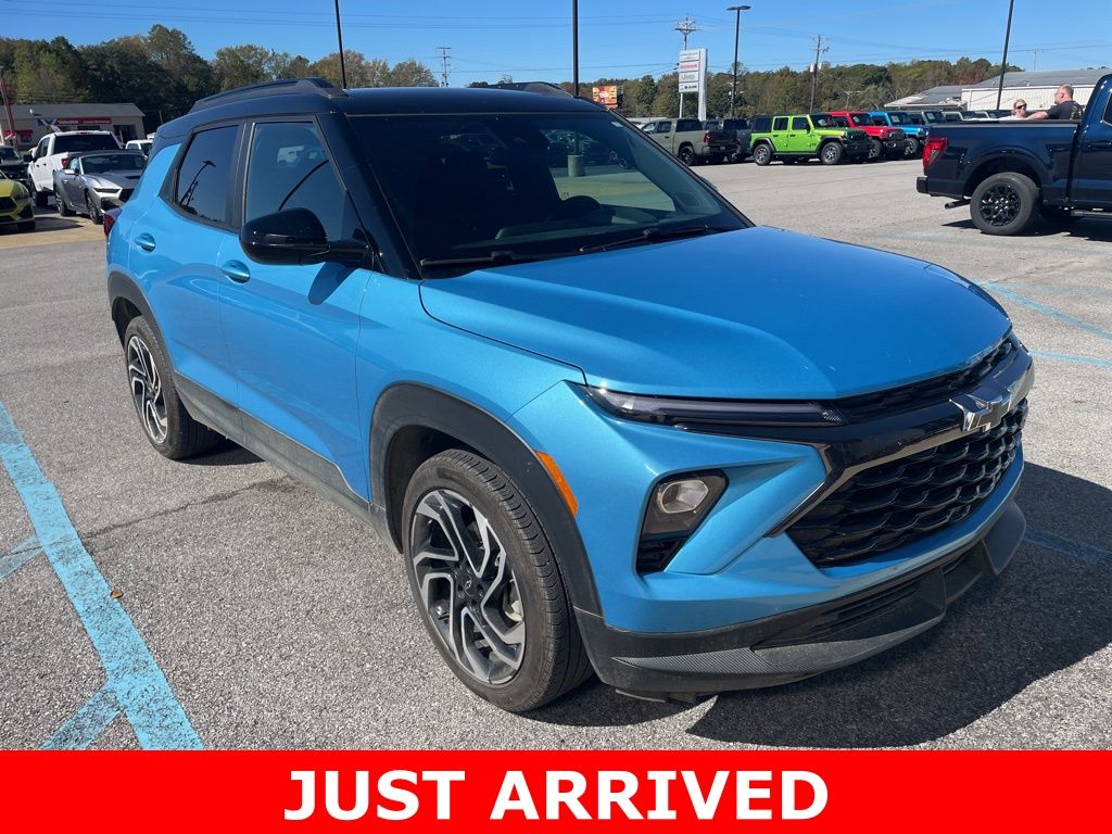 2025 Chevrolet Trailblazer RS photo 3