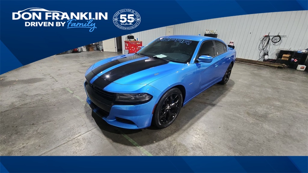 2016 Dodge Charger R/T's photo