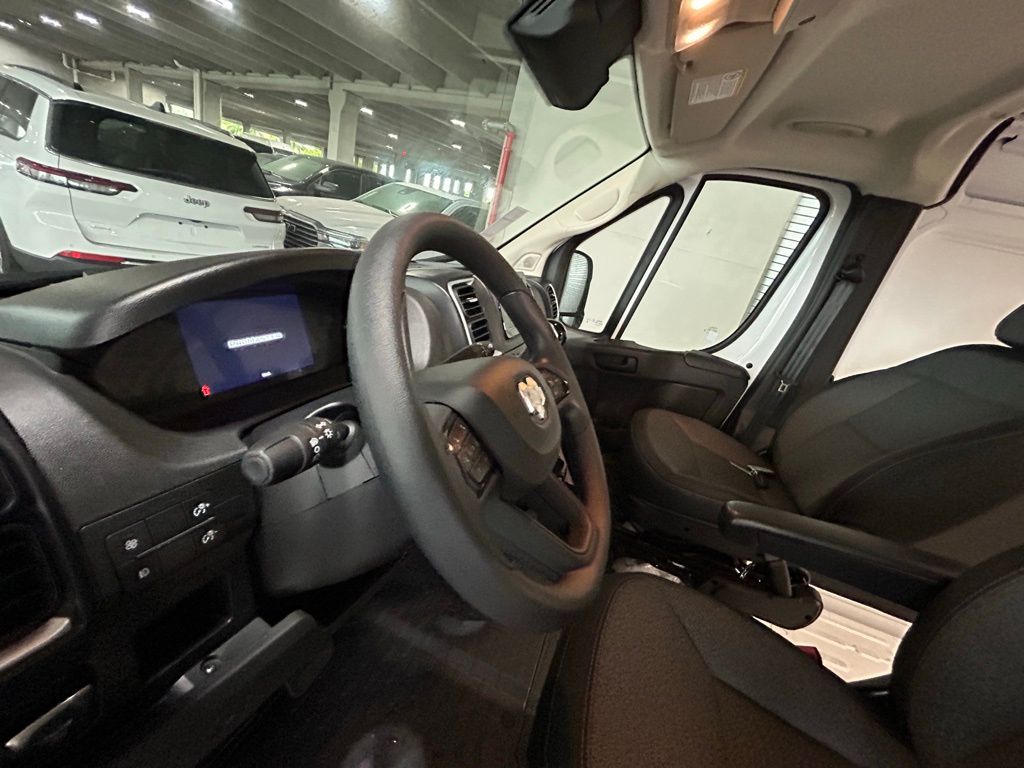 2025 Ram ProMaster 2500 photo 23
