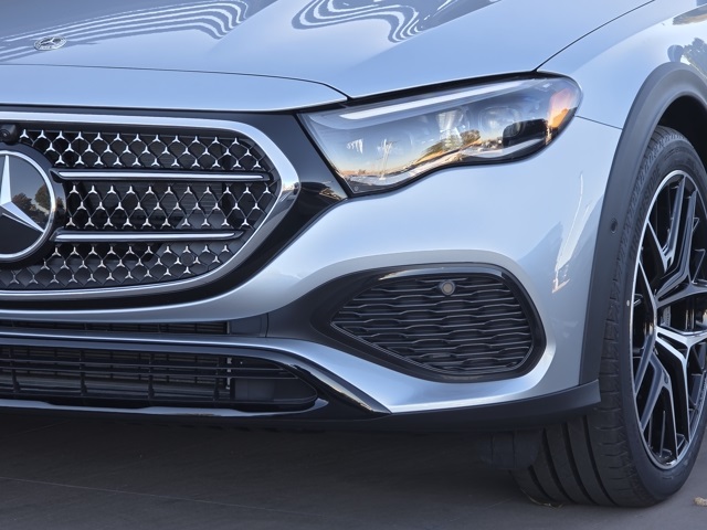 2026 Mercedes Benz E 450 4MATIC All-Terrain photo 2
