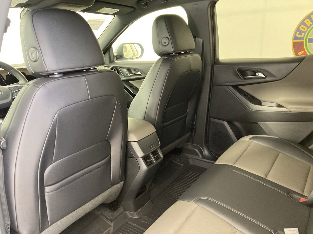 2026 Chevrolet Equinox LT photo 12