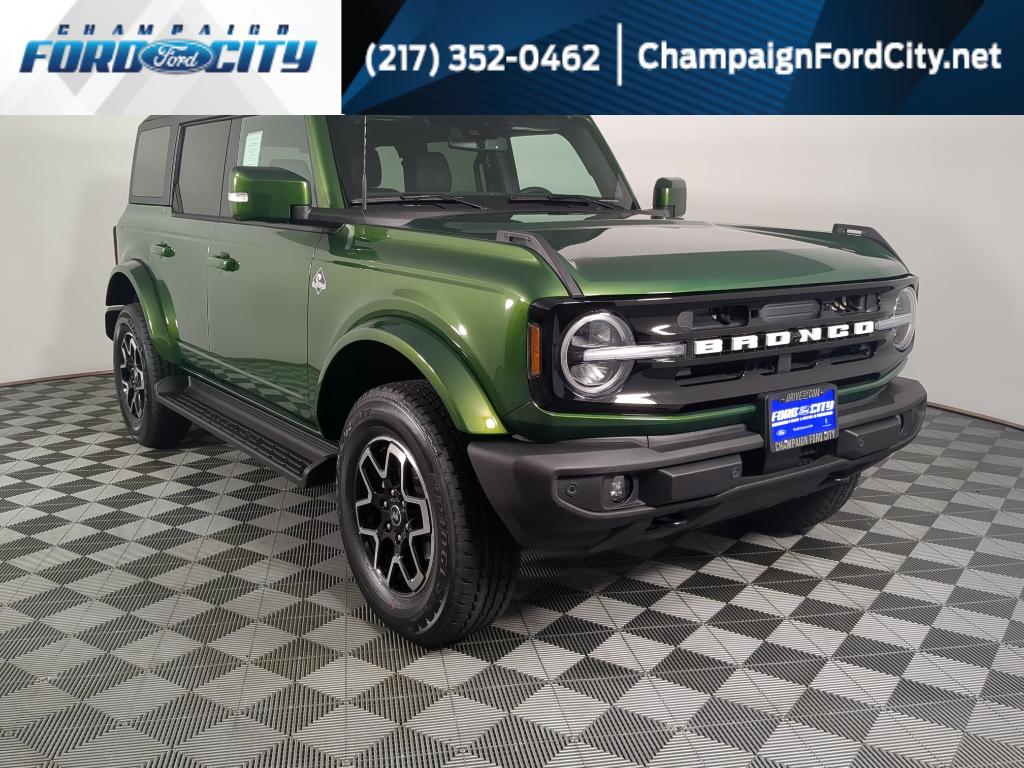 2025 Ford Bronco 4-Door Outer Banks's photo