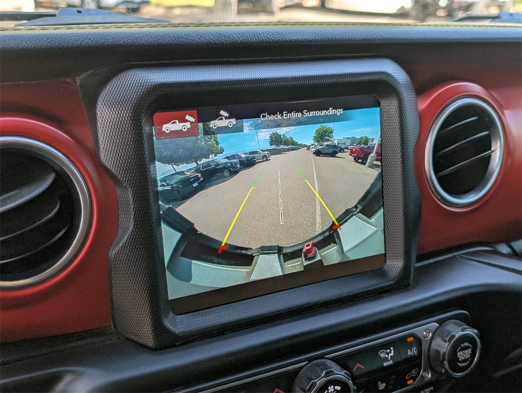 2020 Jeep Wrangler Unlimited Rubicon photo 26