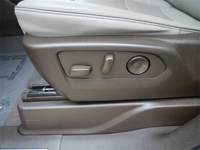 2023 Gmc Yukon SLT photo 20