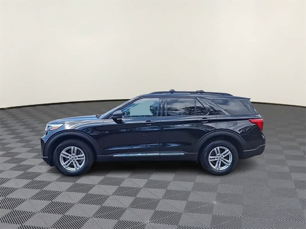2022 Ford Explorer XLT photo 5