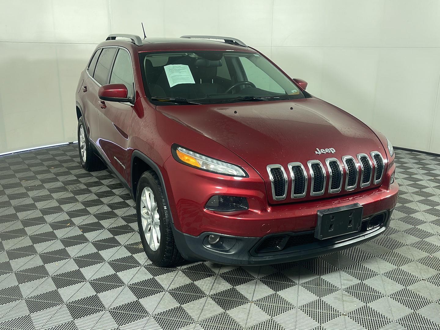 2015 Jeep Cherokee Latitude photo 4