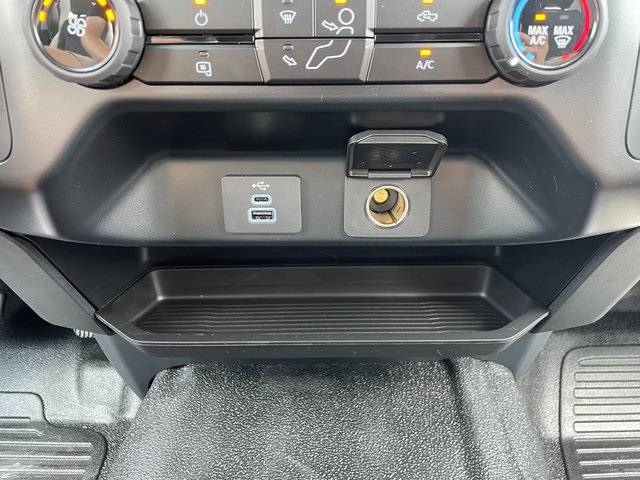 2024 Ford F-550 photo 22
