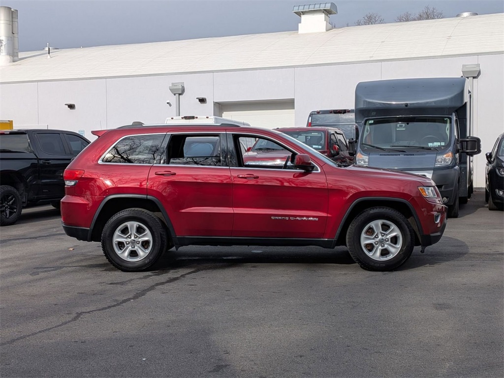 Used 2014 Jeep Grand Cherokee Laredo with VIN 1C4RJFAG5EC214412 for sale in Elmsford, NY
