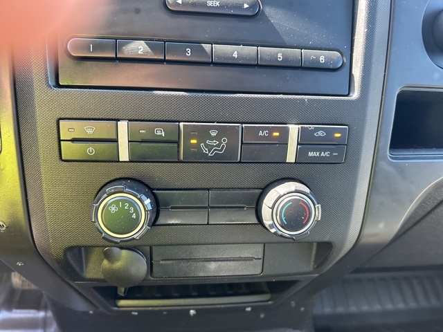 2013 Ford F-150 XL photo 12
