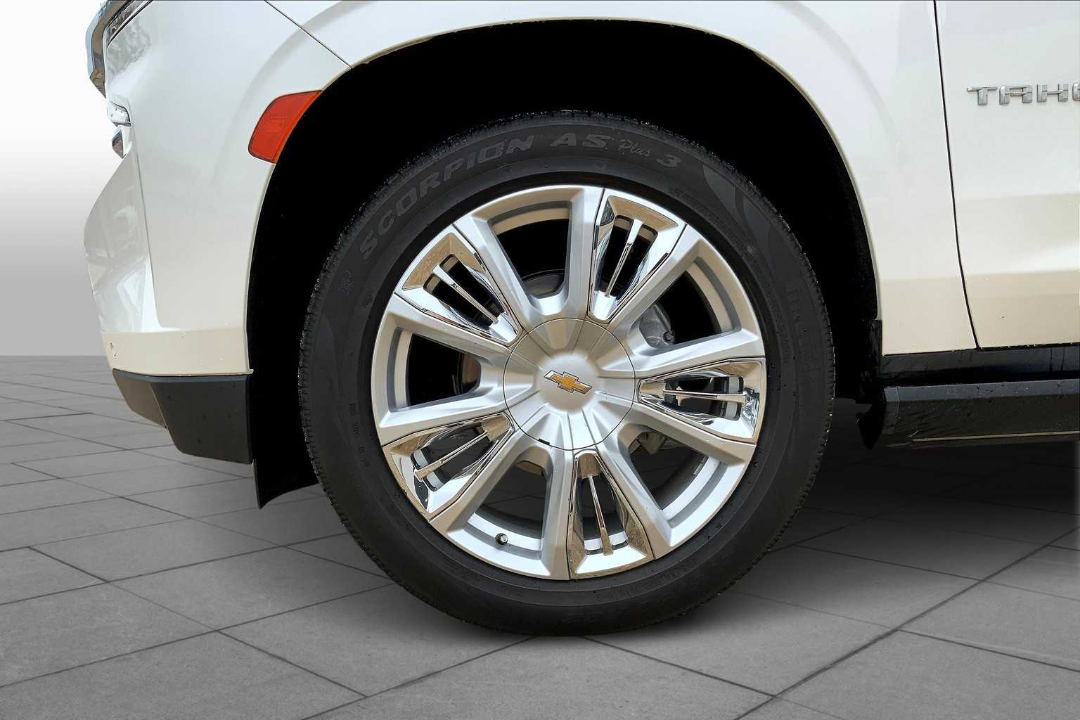 2022 Chevrolet Tahoe High Country photo 9