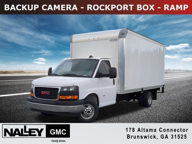 2025 GMC Savana Cutaway Work Van's photo