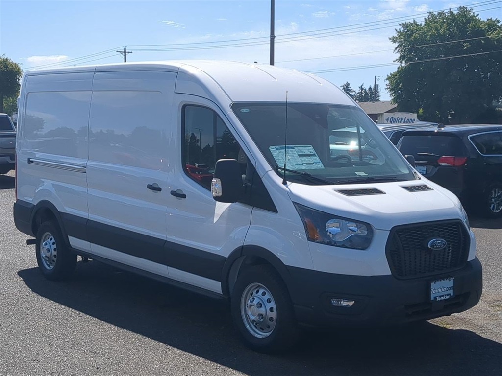 2025 Ford Transit photo 7