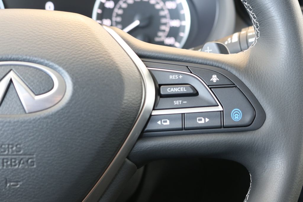 2025 Infiniti QX50 Luxe photo 32
