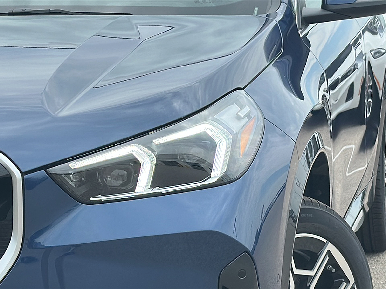2025 Bmw X1 XDrive28i photo 2