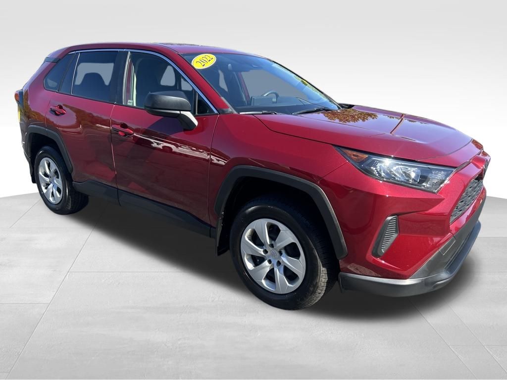 2022 Toyota RAV4 LE photo 7