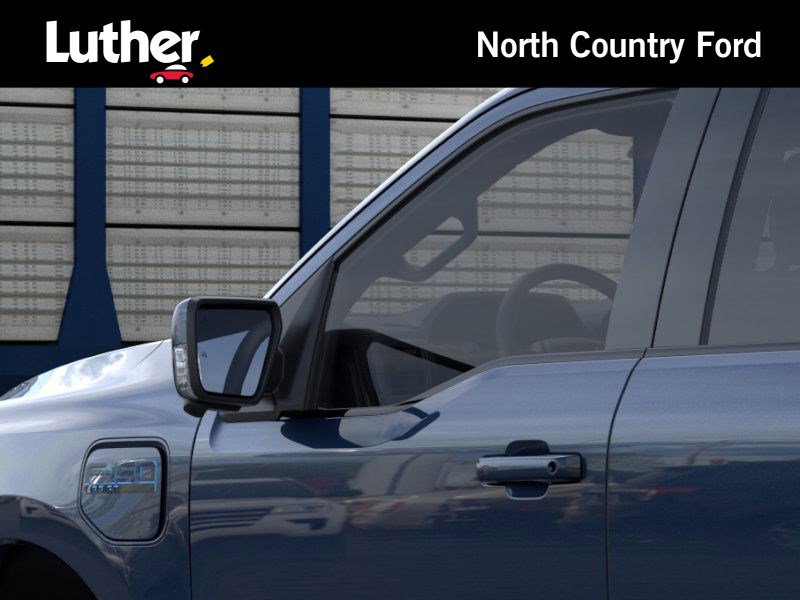 2025 Ford F-150 Lightning Lariat photo 20