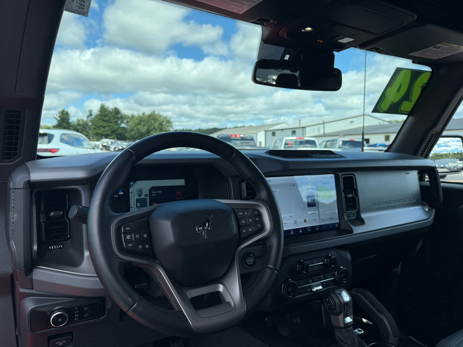 2024 Ford Bronco Big Bend photo 5