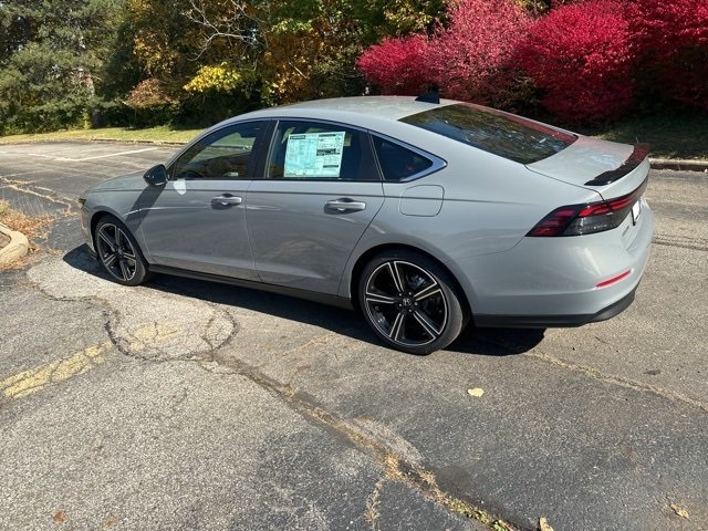2025 Honda Accord Hybrid Sport photo 4