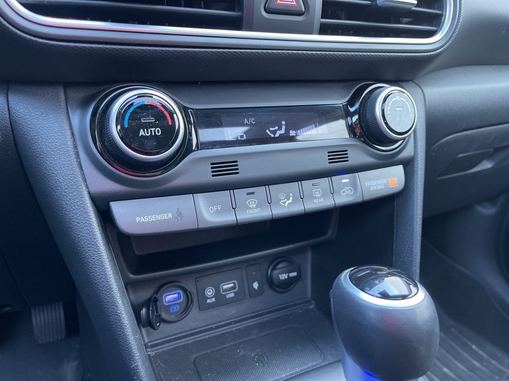 2021 Hyundai Kona Limited photo 8