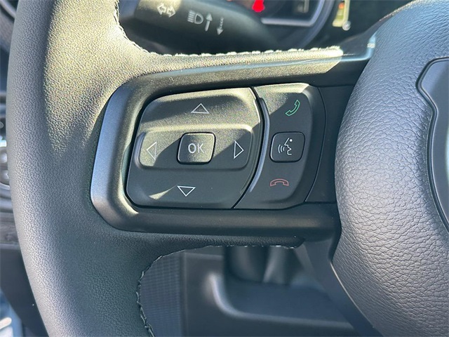 2025 Jeep Gladiator Mojave photo 17