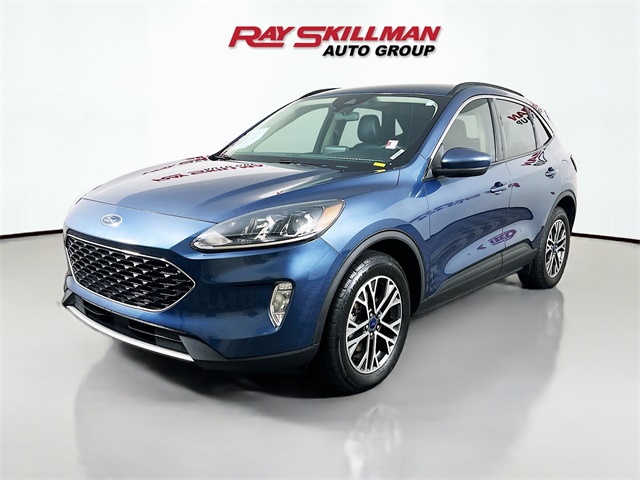 2020 Ford Escape SEL photo 3