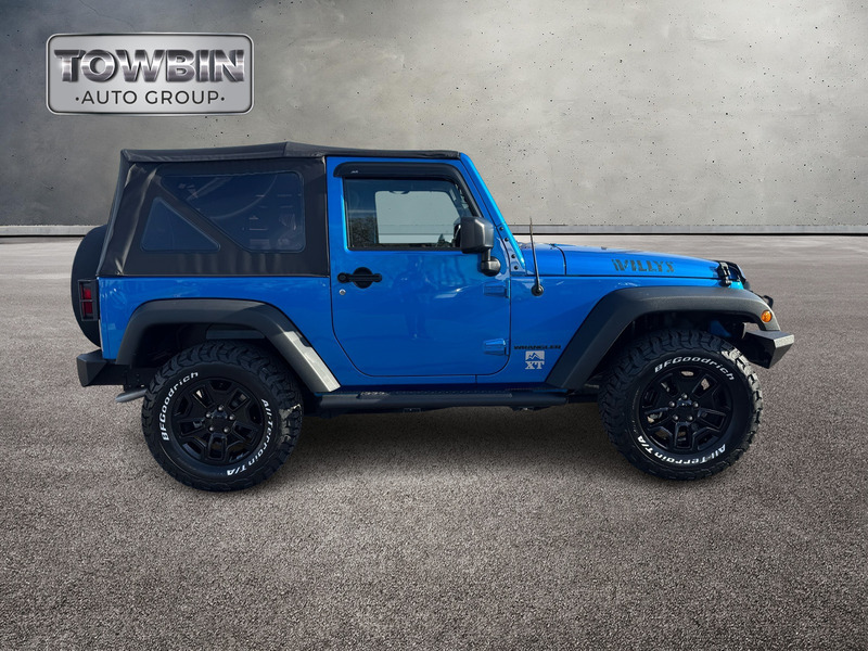 2016 Jeep Wrangler Willys Wheeler photo 3