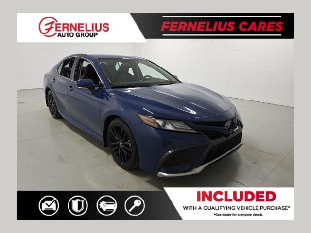 2023 Toyota Camry XSE's photo