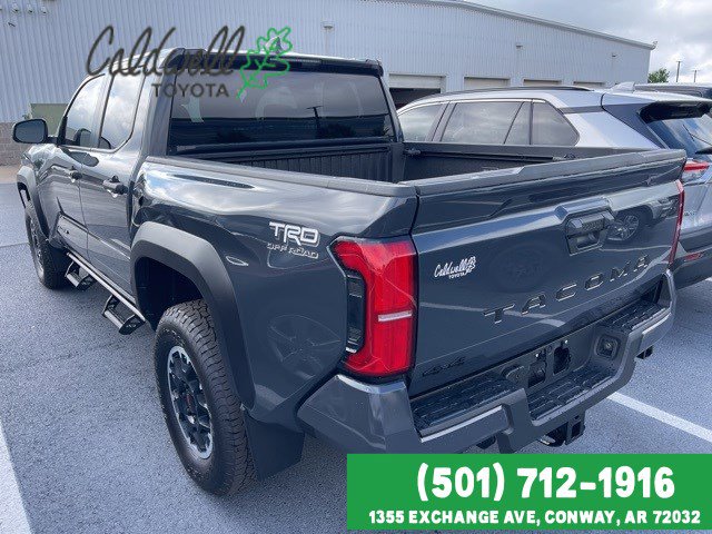 2024 Toyota Tacoma TRD Off-Road photo 3