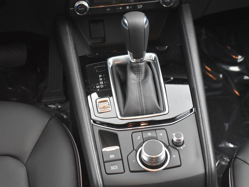 2025 Mazda CX-5 2.5 Select photo 19