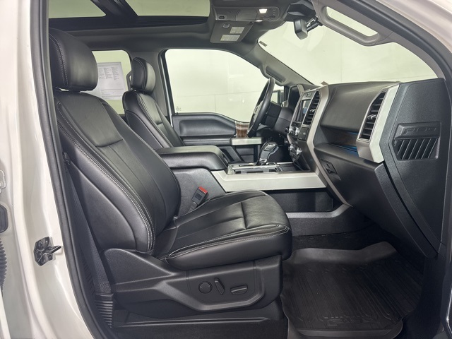 2019 Ford F-150 Lariat photo 4