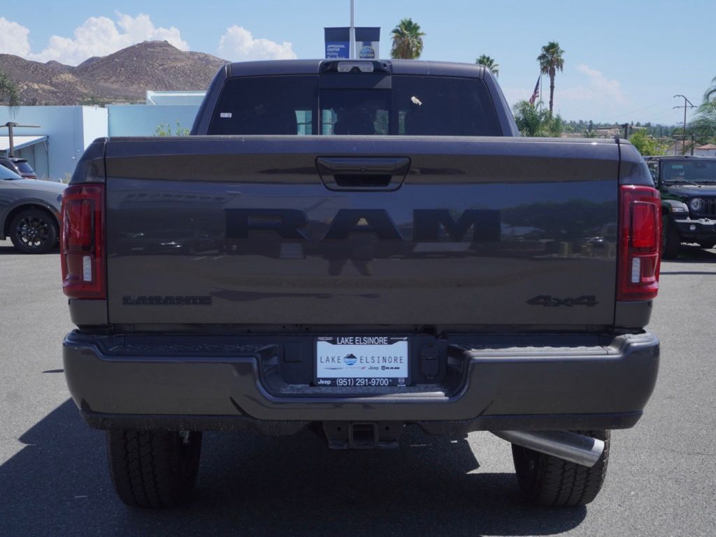 New 2026 Granite Crystal Metallic Clear-Coat Exterior Paint RAM Laramie Night Edition image 4