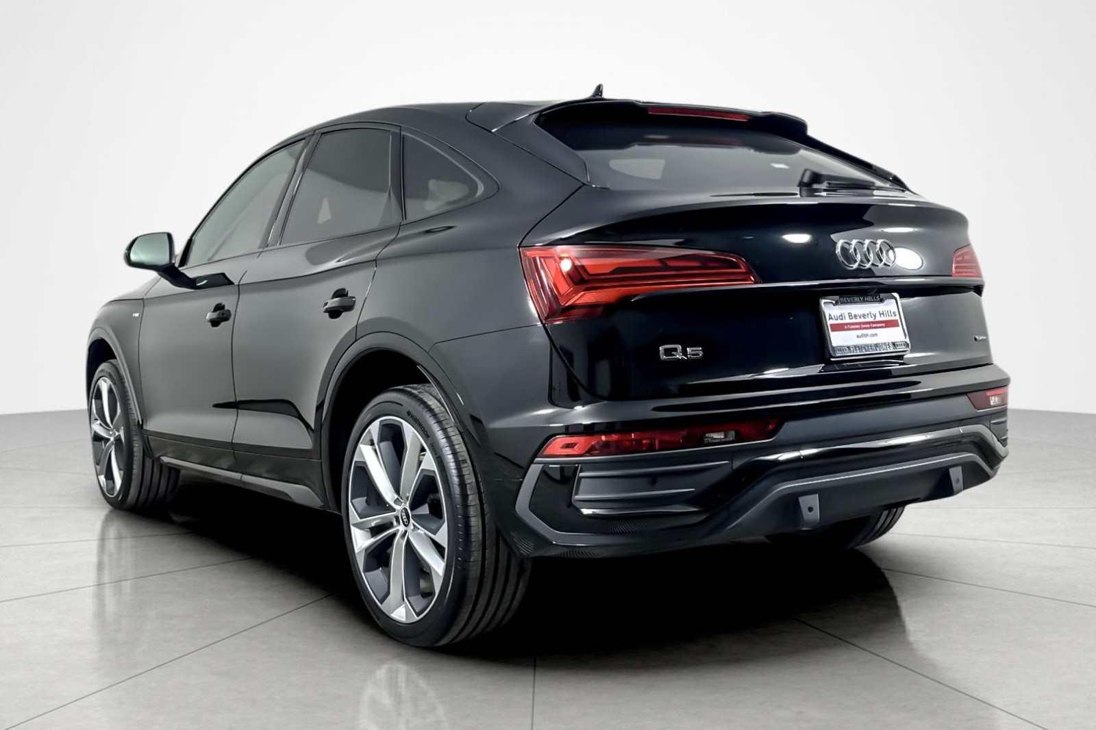 2022 Audi Q5 Sportback S line Premium Plus 45 TFSI photo 3