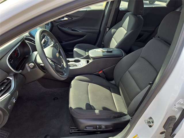 2023 Chevrolet Malibu 1LT photo 16