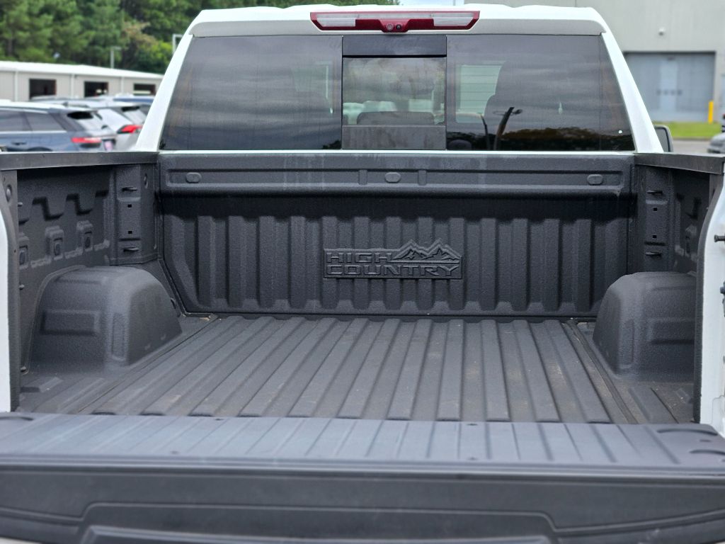 2024 Chevrolet Silverado 1500 High Country photo 30