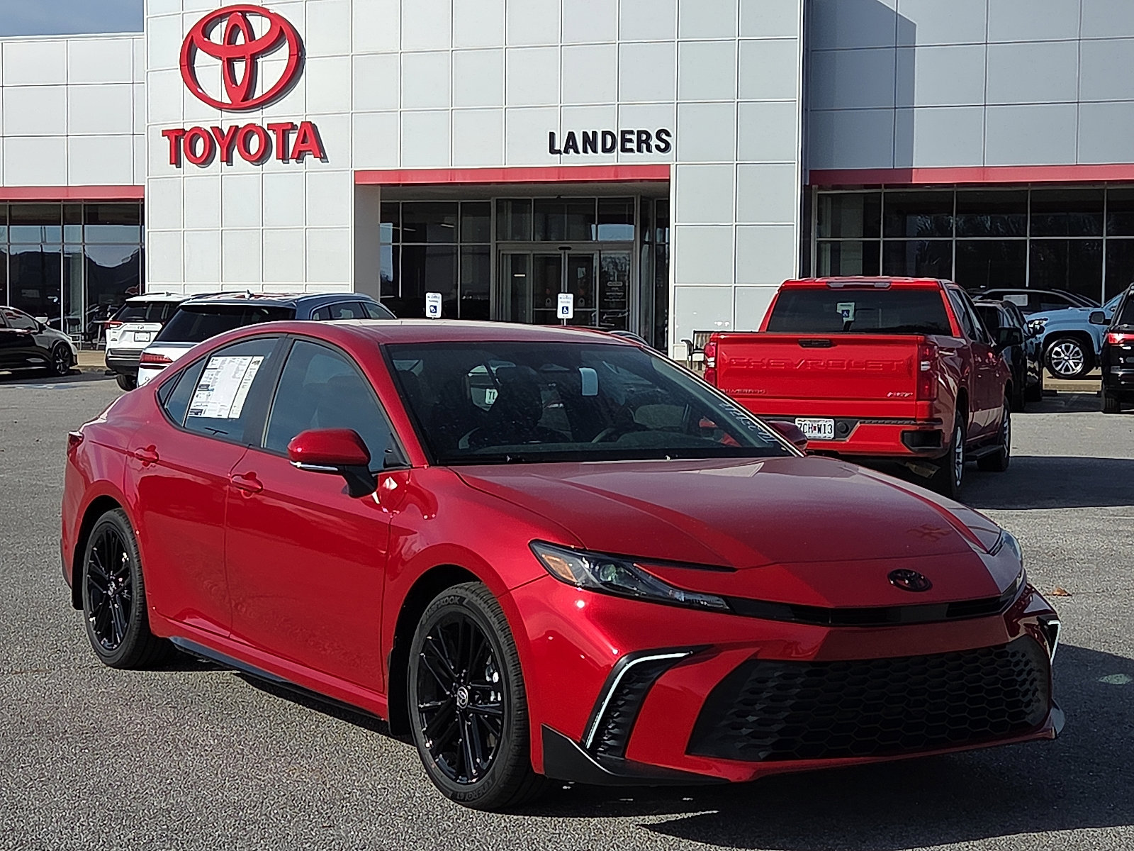 2026 Toyota Camry SE's photo