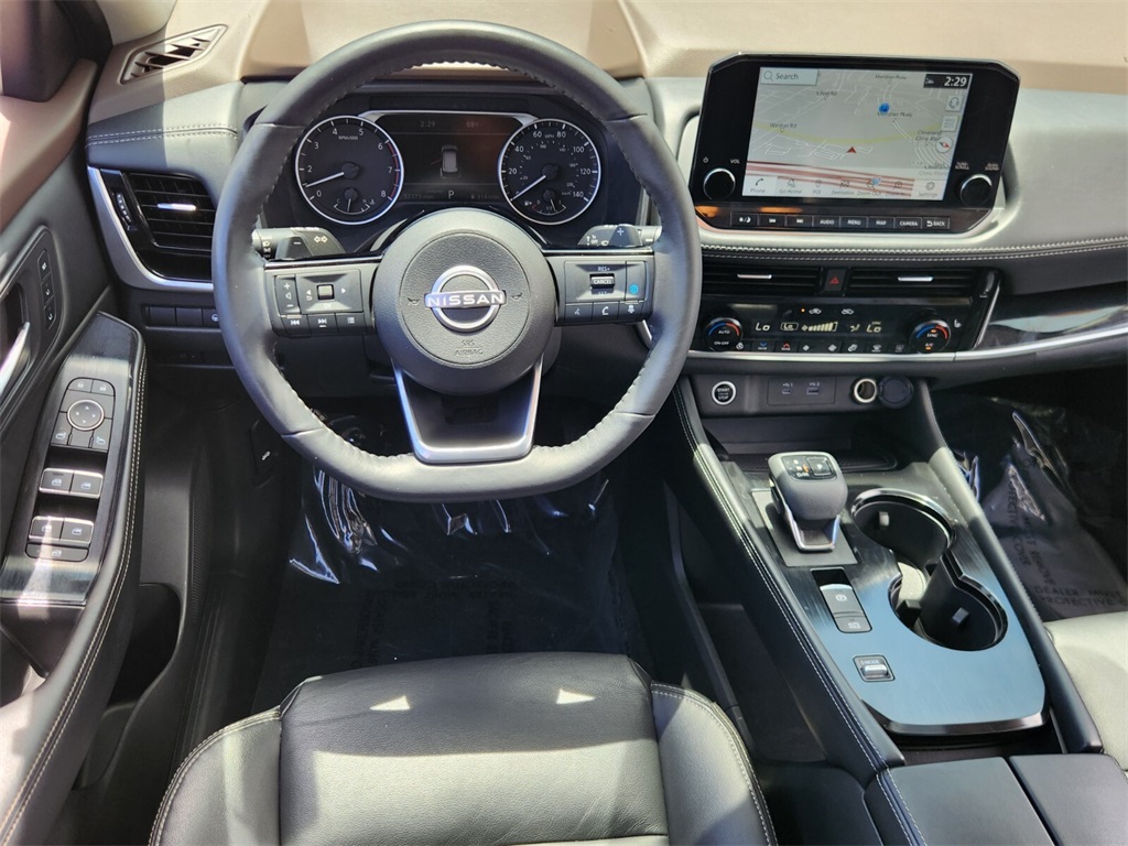 2023 Nissan Rogue SL photo 12