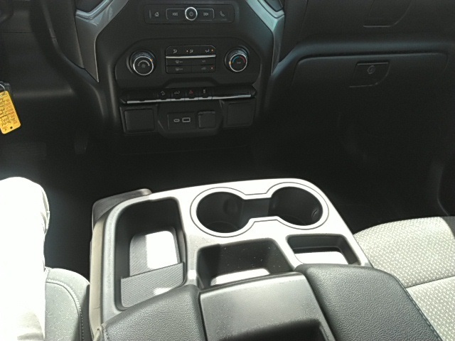 2021 Chevrolet Silverado 1500 Custom Trail Boss photo 4