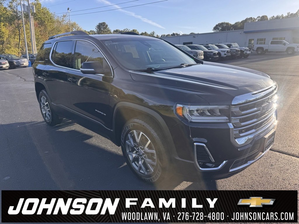 2023 GMC Acadia SLT's photo
