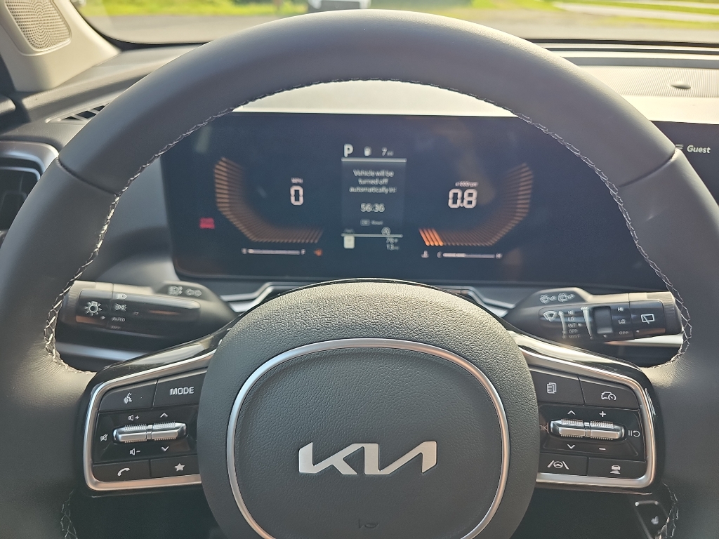2025 Kia Sorento S photo 11