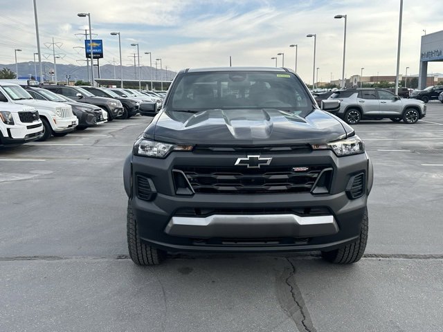 2026 Chevrolet Colorado Trail Boss photo 3