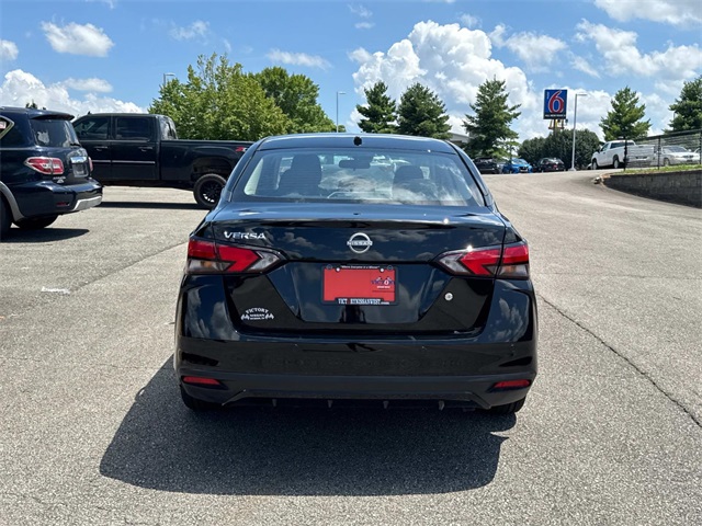 2025 Nissan Versa S photo 5