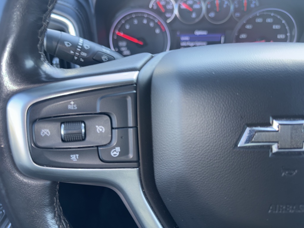 2020 Chevrolet Silverado 1500 RST photo 12